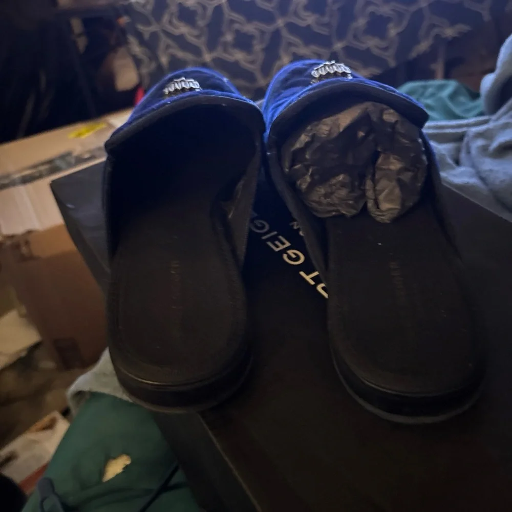 NIB Kurt Geiger Hugh Navy Velvet Mules, Size 9